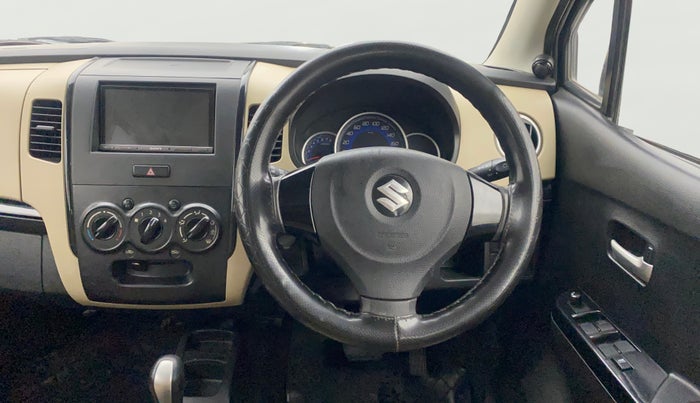 2018 Maruti Wagon R 1.0 VXI (O) AMT, Petrol, Automatic, 57,297 km, Steering Wheel Close Up