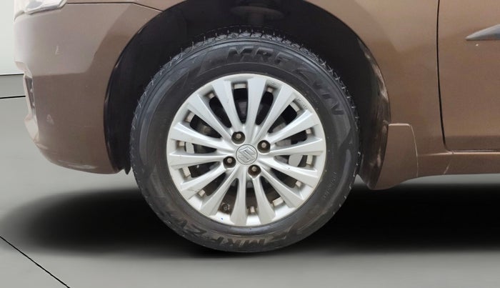 2016 Maruti Ciaz ZXI, Petrol, Manual, 34,030 km, Left Front Wheel