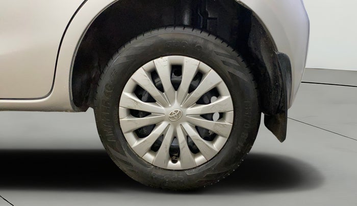 2015 Toyota Etios Liva G, Petrol, Manual, 76,851 km, Left Rear Wheel