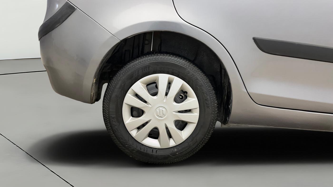 2014 Maruti Swift Dzire VXI, Petrol, Manual, 16,655 km, Right Rear Wheel