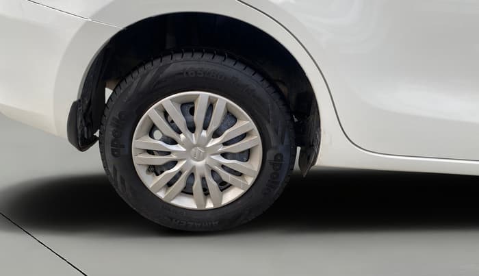 2022 Maruti Dzire VXI CNG, CNG, Manual, 77,499 km, Right Rear Wheel