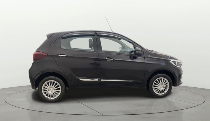 2022 Tata Tiago XZ PLUS CNG, CNG, Manual, 82,130 km, Right Side View