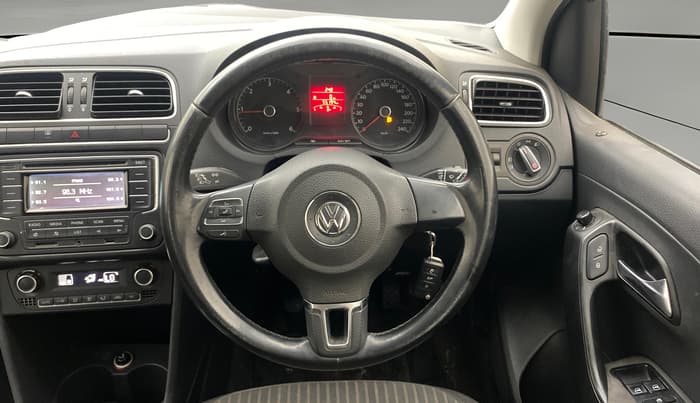 2014 Volkswagen Cross Polo HIGHLINE TDI, Diesel, Manual, 55,172 km, Steering Wheel Close Up