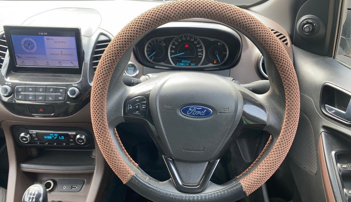2018 Ford FREESTYLE TITANIUM 1.2 PETROL, Petrol, Manual, 59,316 km, Steering Wheel Close Up