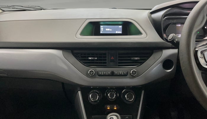 2022 Tata NEXON XM SUNROOF PETROL, Petrol, Manual, 37,635 km, Air Conditioner