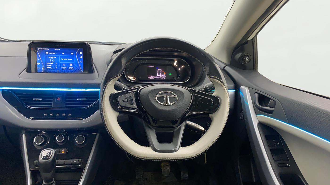 2022 Tata NEXON XM PLUS SUNROOF PETROL, Petrol, Manual, 47,850 km, Steering Wheel Close Up
