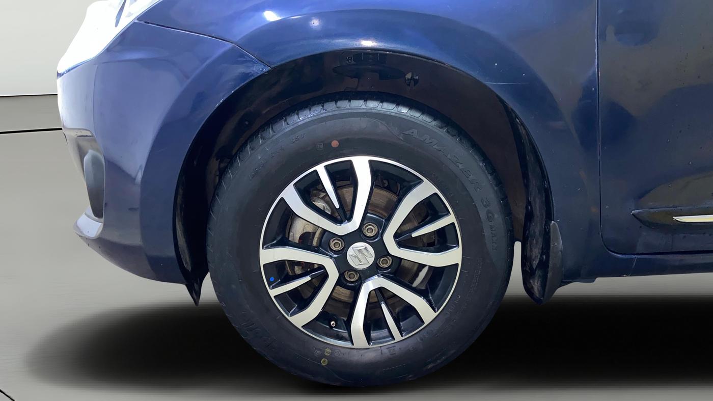 2023 Maruti Swift VXI, Petrol, Manual, 54,128 km, Left Front Wheel