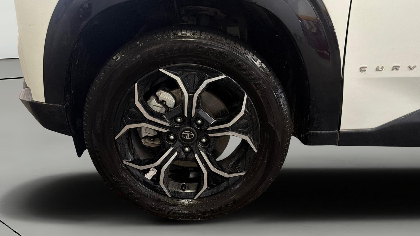 2025 Tata Curvv Creative S 1.2 Petrol 7DCA, Petrol, Automatic, 24,397 km, Left Front Wheel