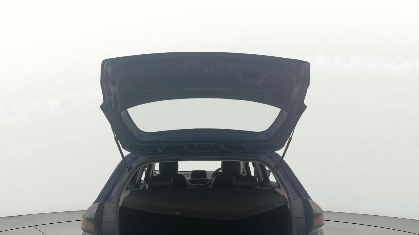2022 Tata ALTROZ XZA PLUS, Petrol, Automatic, 20,377 km, Boot Door Open