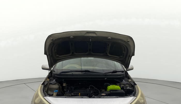 2015 Hyundai Elite i20 SPORTZ 1.2 (O), Petrol, Manual, 1,34,355 km, Open Bonet