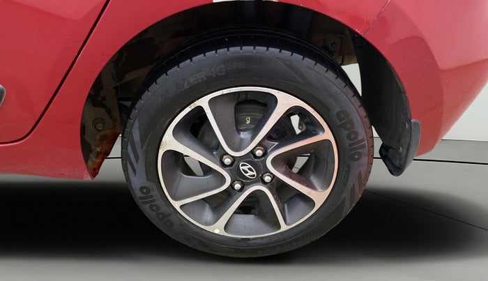 2017 Hyundai Grand i10 ASTA 1.2 KAPPA VTVT, Petrol, Manual, 1,03,772 km, Left Rear Wheel