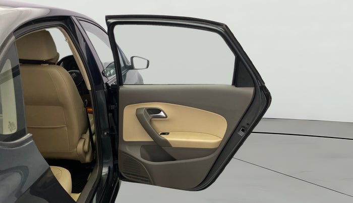 2017 Volkswagen Vento 1.2 TSI HIGHLINE PLUS AT, Petrol, Automatic, 92,325 km, RHS Rear Door