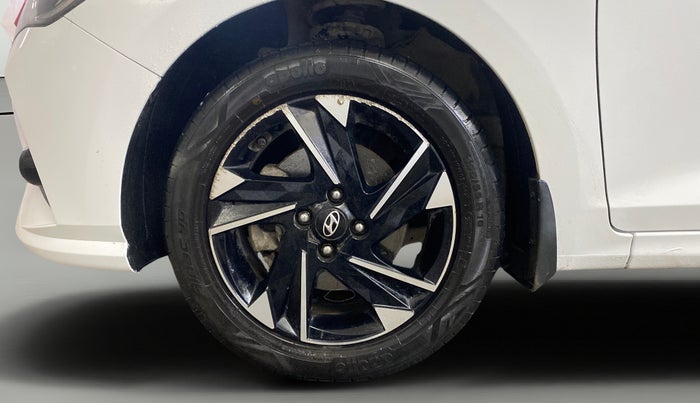 2021 Hyundai Verna SX (O) 1.5 CRDI AT, Diesel, Automatic, 1,08,132 km, Left Front Wheel