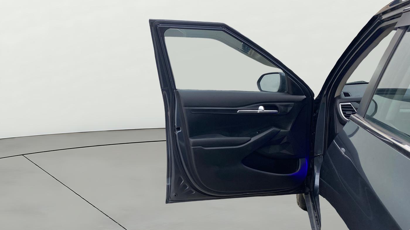 2020 KIA SELTOS HTK PLUS 1.5, Petrol, Manual, 35,046 km, LHS Front Door