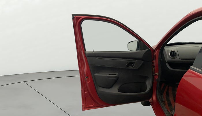 2017 Renault Kwid RXT 0.8, Petrol, Manual, 33,767 km, LHS Front Door