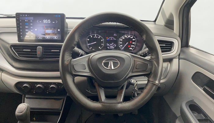 2020 Tata ALTROZ XE PETROL, Petrol, Manual, 37,940 km, Steering Wheel Close Up