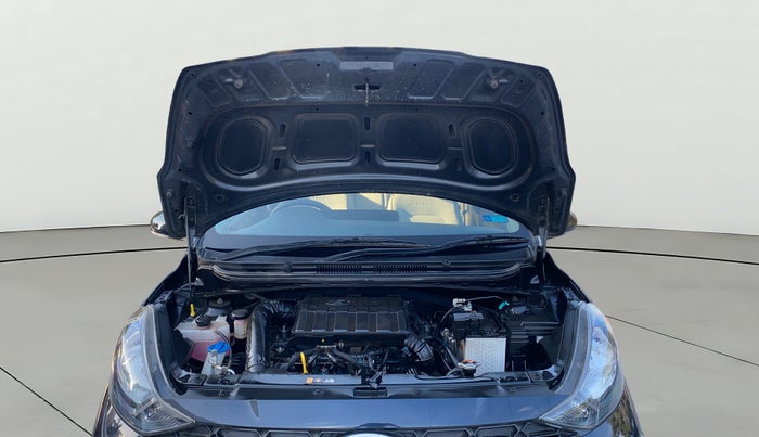 2024 Hyundai AURA SX 1.2 CNG, CNG, Manual, 16,272 km, Open Bonet