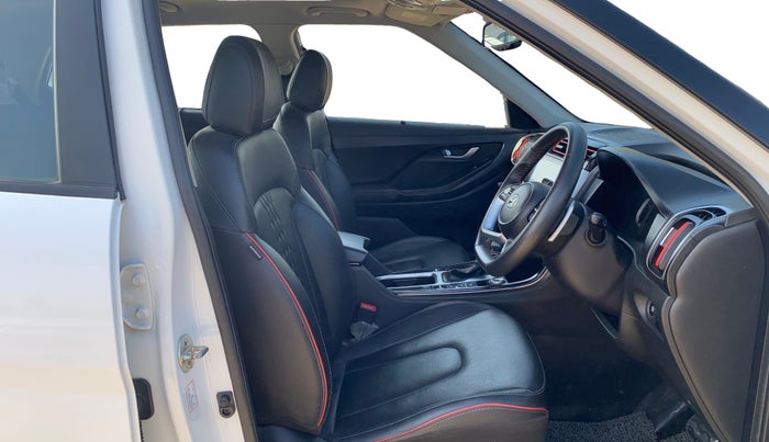 2022 Hyundai Creta SX (O) 1.4 TURBO DCT, Petrol, Automatic, 62,695 km, Right Side Front Door Cabin