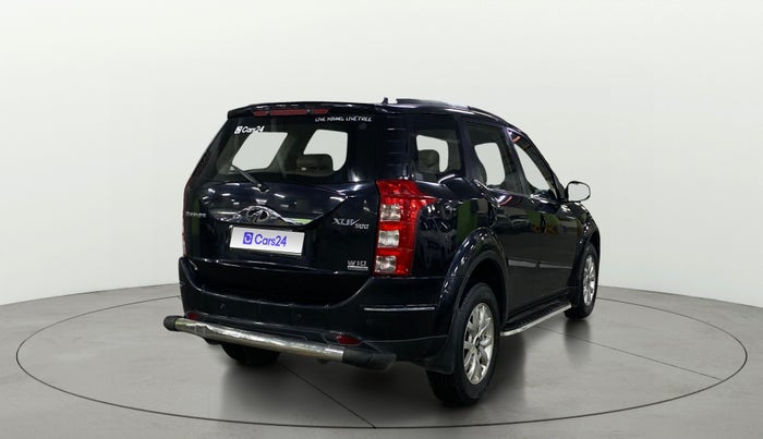 2017 Mahindra XUV500 W9 AT, Diesel, Automatic, 86,529 km, Right Back Diagonal