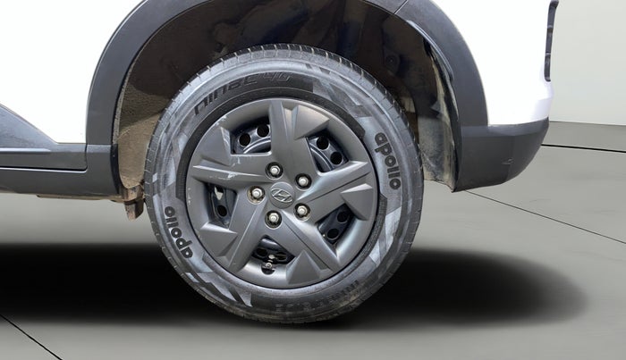 2023 Hyundai VENUE SX 1.2 PETROL, Petrol, Manual, 24,199 km, Left Rear Wheel