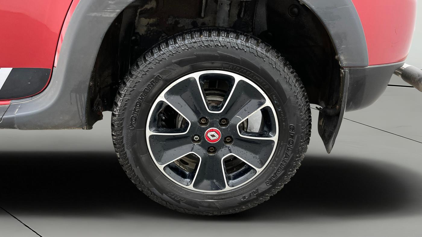 2018 Renault Duster RXS CVT, Petrol, Automatic, 73,108 km, Left Rear Wheel