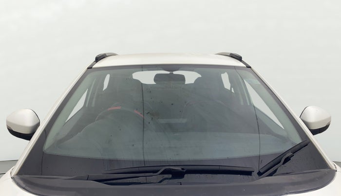 2018 Tata NEXON XZ DIESEL, Diesel, Manual, 1,07,390 km, Front Windshield