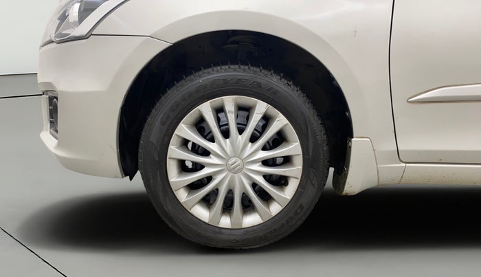 2016 Maruti Ciaz VXI, CNG, Manual, 88,281 km, Left Front Wheel