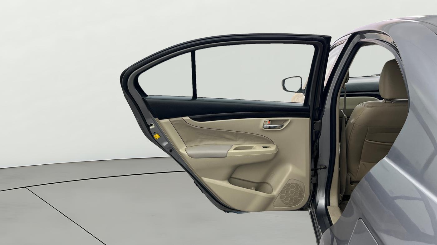2016 Maruti Ciaz ZXI+ AT, Petrol, Automatic, 86,376 km, LHS Rear Door