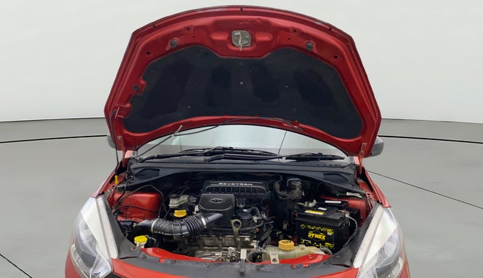 2016 Tata Tiago XM PETROL, Petrol, Manual, 1,07,366 km, Open Bonet