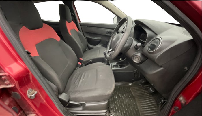 2017 Renault Kwid RXL, Petrol, Manual, 31,490 km, Right Side Front Door Cabin