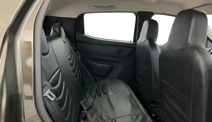 2021 Renault Kwid RXT 1.0 AMT (O), Petrol, Automatic, 16,313 km, Right Side Rear Door Cabin