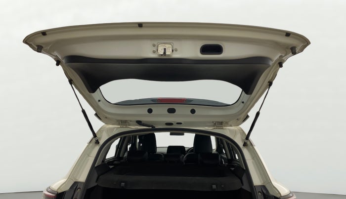 2023 Maruti Grand Vitara DELTA SMART HYBRID, Petrol, Manual, 43,203 km, Boot Door Open