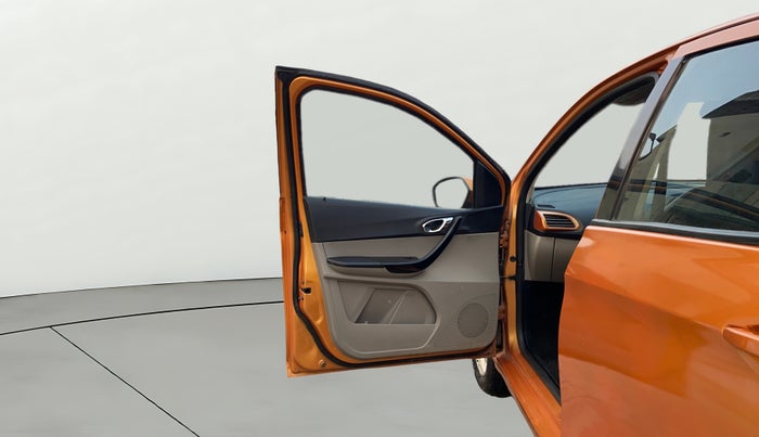 2018 Tata Tiago XZ PETROL, Petrol, Manual, 53,495 km, LHS Front Door