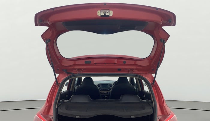 2020 Hyundai Grand i10 SPORTZ 1.2 KAPPA VTVT, Petrol, Manual, 26,835 km, Boot Door Open