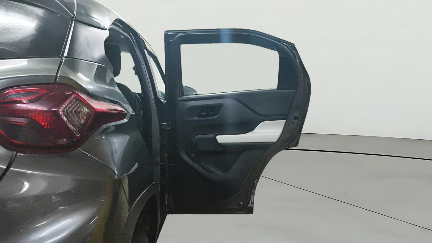 2022 Tata PUNCH PURE MT, Petrol, Manual, 78,306 km, RHS Rear Door
