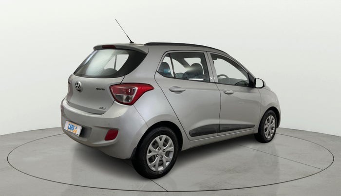 2016 Hyundai Grand i10 SPORTZ 1.2 KAPPA VTVT, Petrol, Manual, 38,981 km, Right Back Diagonal