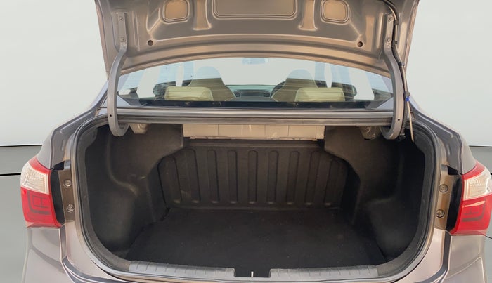 2017 Hyundai Xcent SX 1.2, Petrol, Manual, 63,357 km, Boot Open Zoomed View