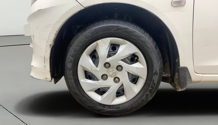 2014 Honda Amaze 1.5L I-DTEC S, Diesel, Manual, 1,48,630 km, Left Front Wheel