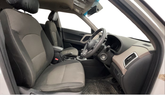 2017 Hyundai Creta E PLUS 1.6 PETROL, Petrol, Manual, 77,237 km, Right Side Front Door Cabin