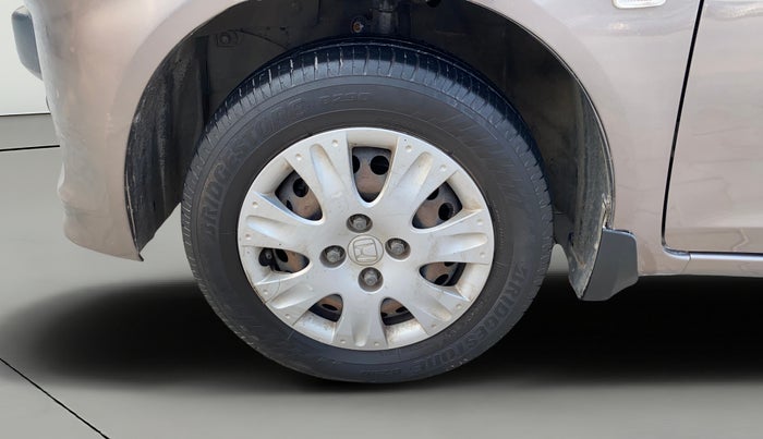 2013 Honda Brio S MT, CNG, Manual, 90,978 km, Left Front Wheel