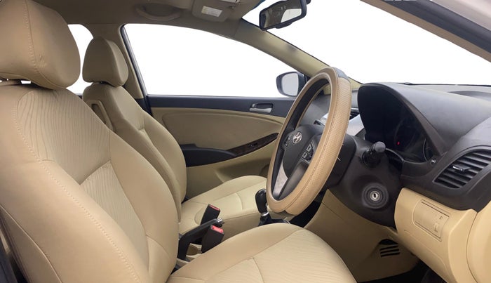 2016 Hyundai Verna 1.6 VTVT SX, Petrol, Manual, 82,845 km, Right Side Front Door Cabin