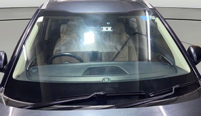 2022 KIA CARENS LUXURY PLUS 1.4 PETROL DCT 7 STR, Petrol, Automatic, 35,201 km, Front Windshield