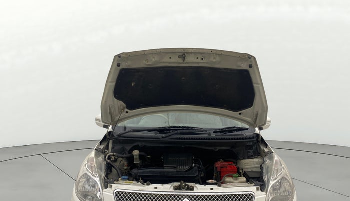 2014 Maruti Ertiga VXI, Petrol, Manual, 1,05,538 km, Open Bonet