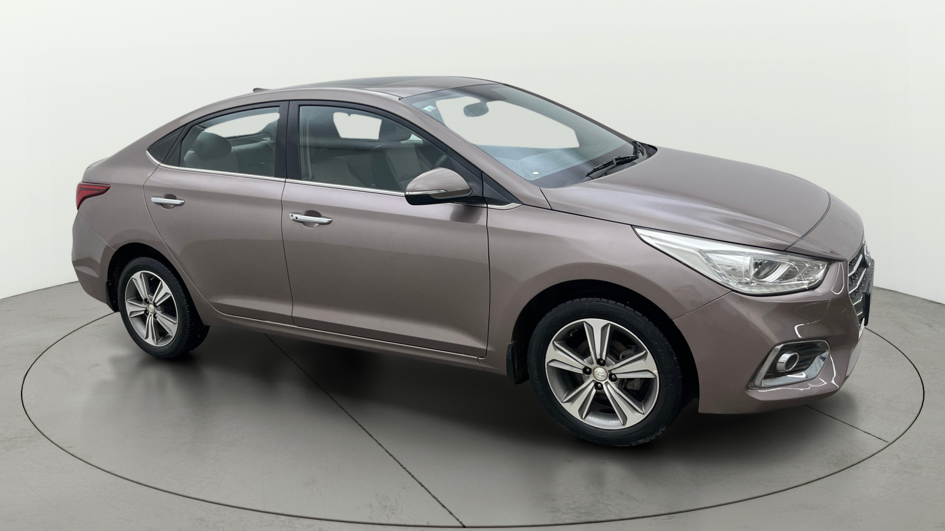 2018 Hyundai Verna 1.6 VTVT SX (O) AT 2018 Hyundai Verna 1.6 VTVT SX (O) AT