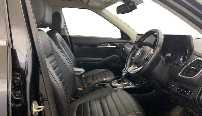 2020 KIA SELTOS GTX AT 1.4 PETROL, Petrol, Automatic, 71,430 km, Right Side Front Door Cabin