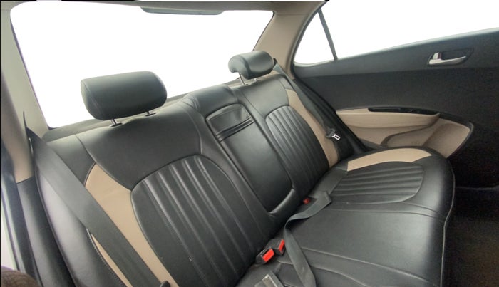 2015 Hyundai Xcent SX 1.1 CRDI, Diesel, Manual, 78,378 km, Right Side Rear Door Cabin