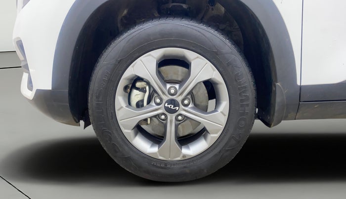 2022 KIA SELTOS HTK PLUS 1.5 DIESEL IMT, Diesel, Manual, 18,945 km, Left Front Wheel