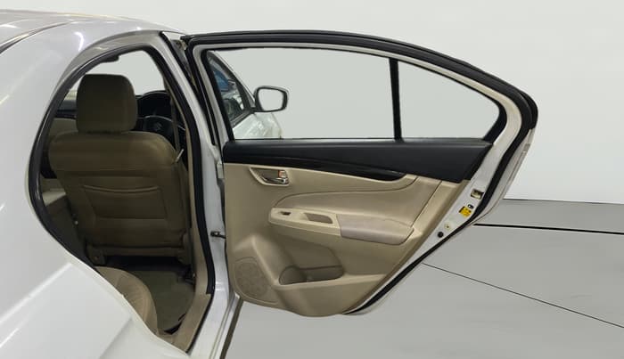 2015 Maruti Ciaz ZXI AT, Petrol, Automatic, 76,067 km, RHS Rear Door