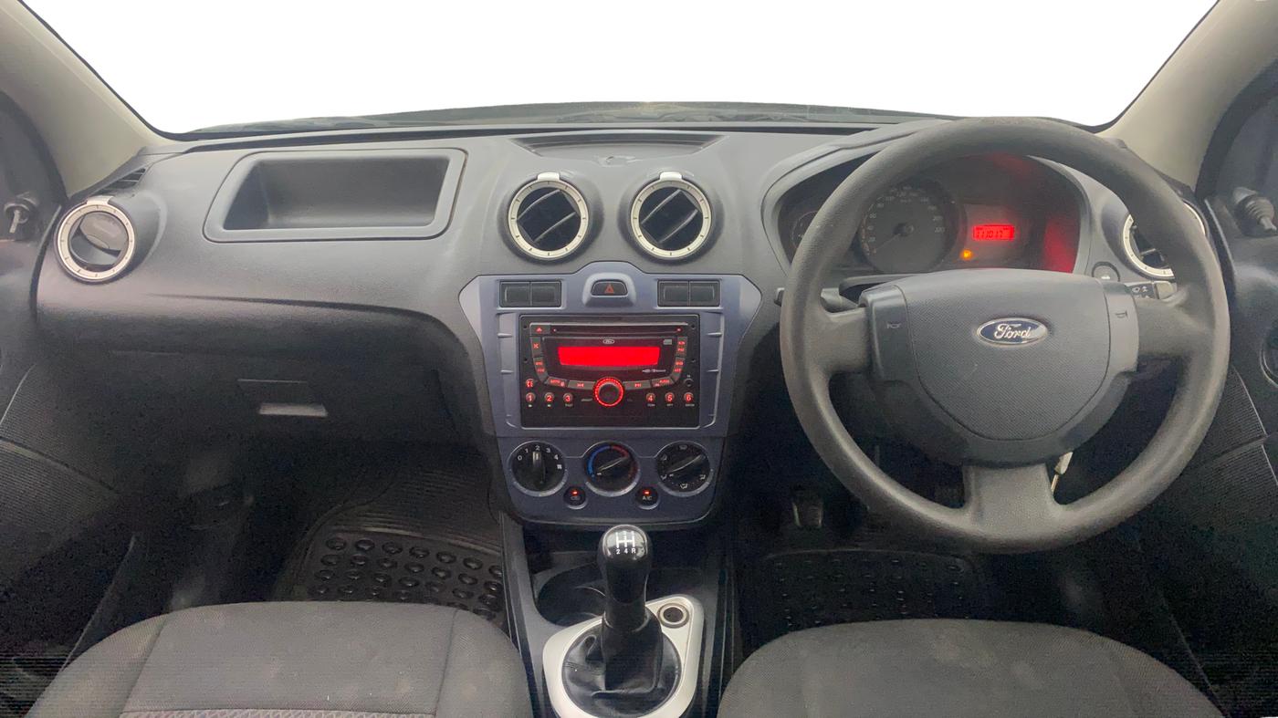 2014 Ford Figo EXI 1.2 PETROL, Petrol, Manual, 1,11,013 km, Dashboard