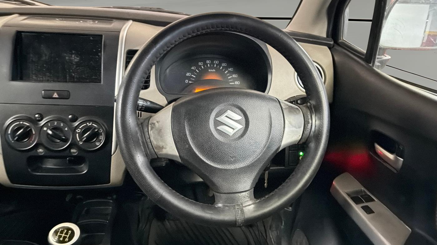 2015 Maruti Wagon R 1.0 LXI CNG, CNG, Manual, 71,004 km, Steering Wheel Close Up